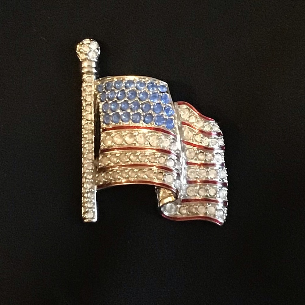 Swarovski Crystal Flag Pin